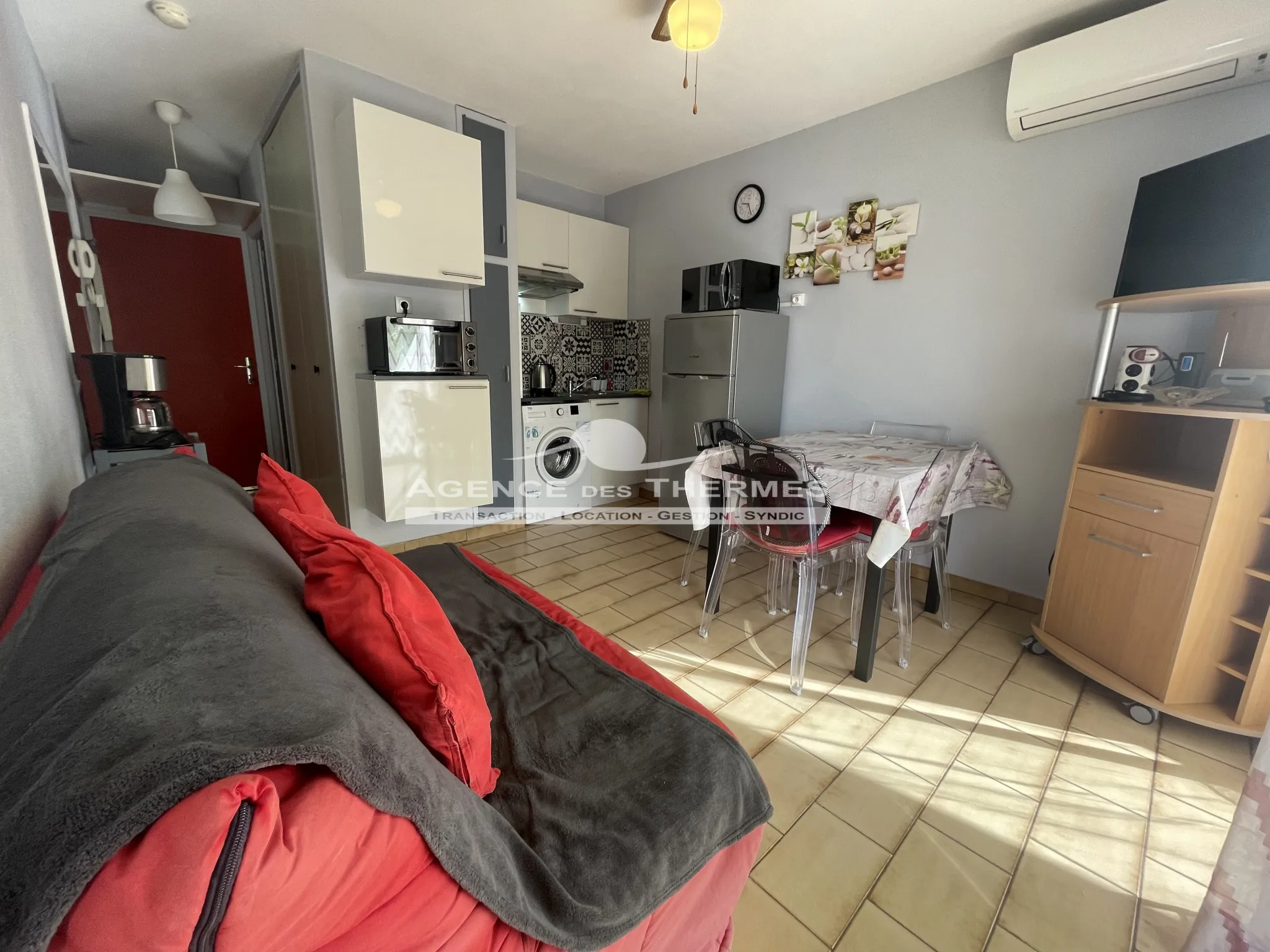 Appartement T2 avec extérieur et parking à Balaruc les Bains 