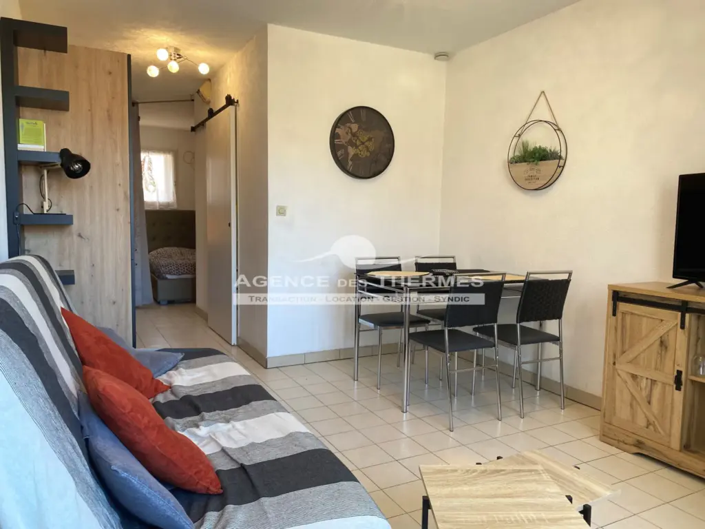 Appartement T2 rénové avec terrasse à Balaruc les Bains