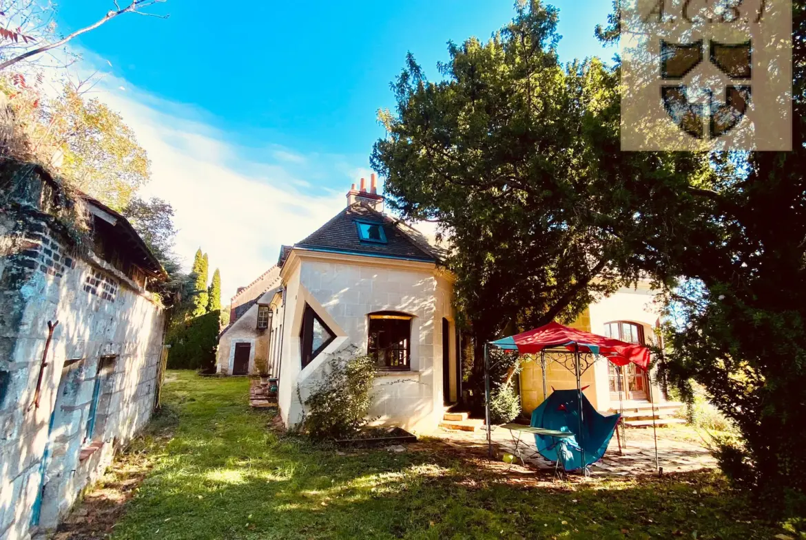 Maison de caractère à Vendôme, 5 chambres avec jardin 