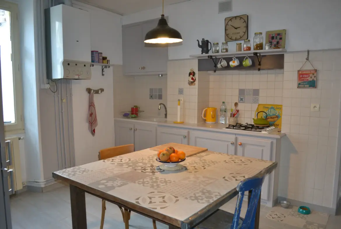 Maison mitoyenne à vendre à Fumel - 3 chambres, 75000 EUR 