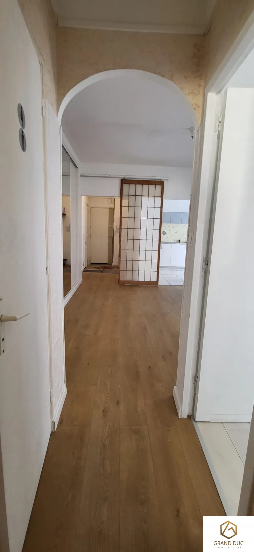 À vendre : Appartement de 52 m², 2 pièces, Rue Caisserie - Marseille 