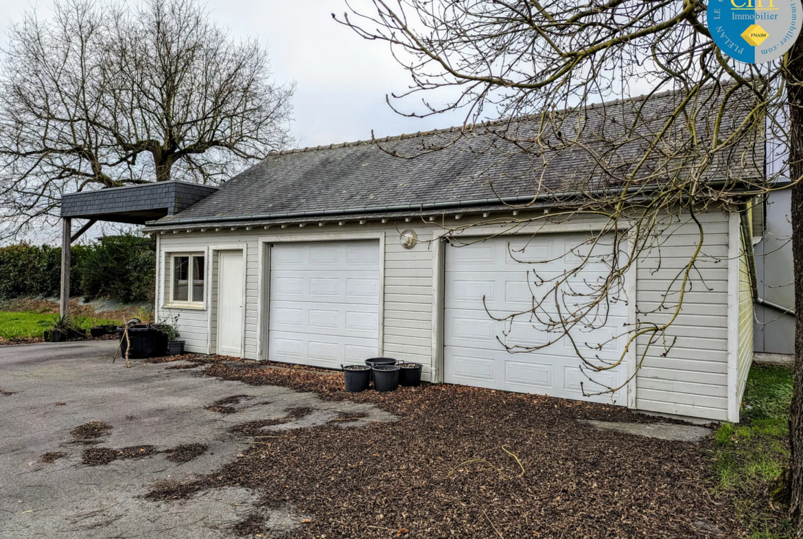 Maison en bois récente à Porcaro avec 4 chambres et grand terrain 