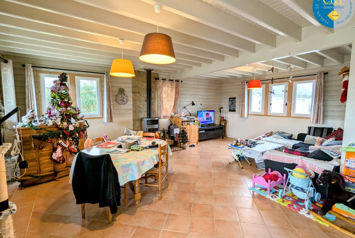 Maison en bois récente à Porcaro avec 4 chambres et grand terrain 