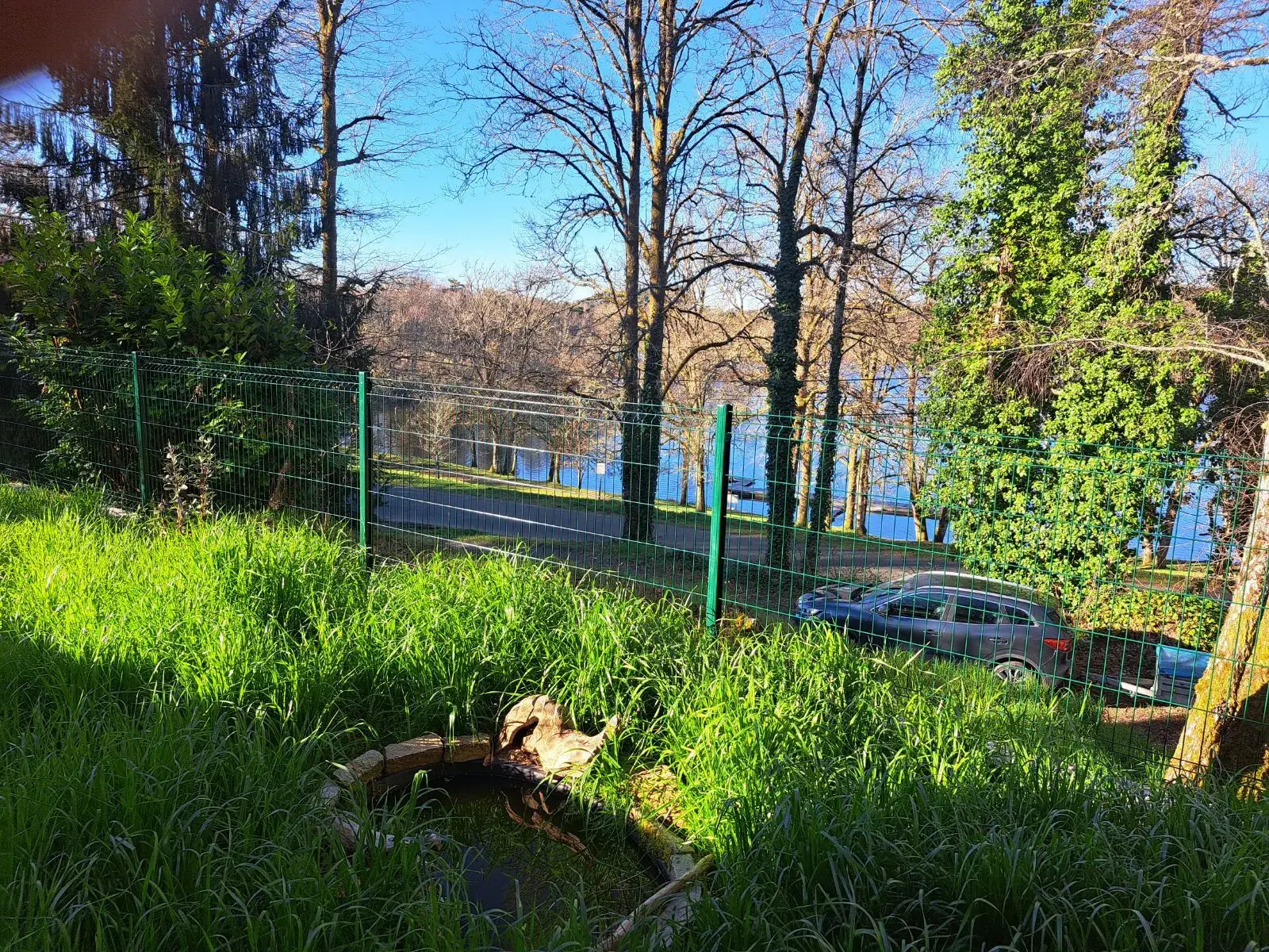 Belle villa rénovée avec vue sur le lac à Marcillac-la-Croisille 