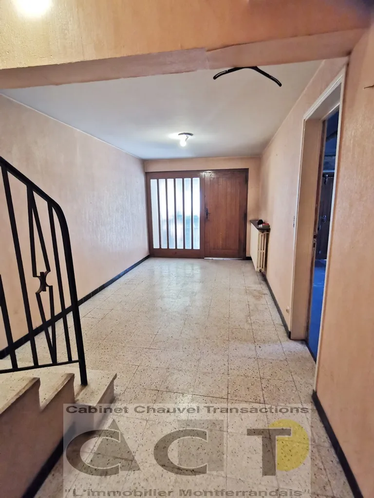 À vendre : Maison de ville à rénover à Clermont-Ferrand 