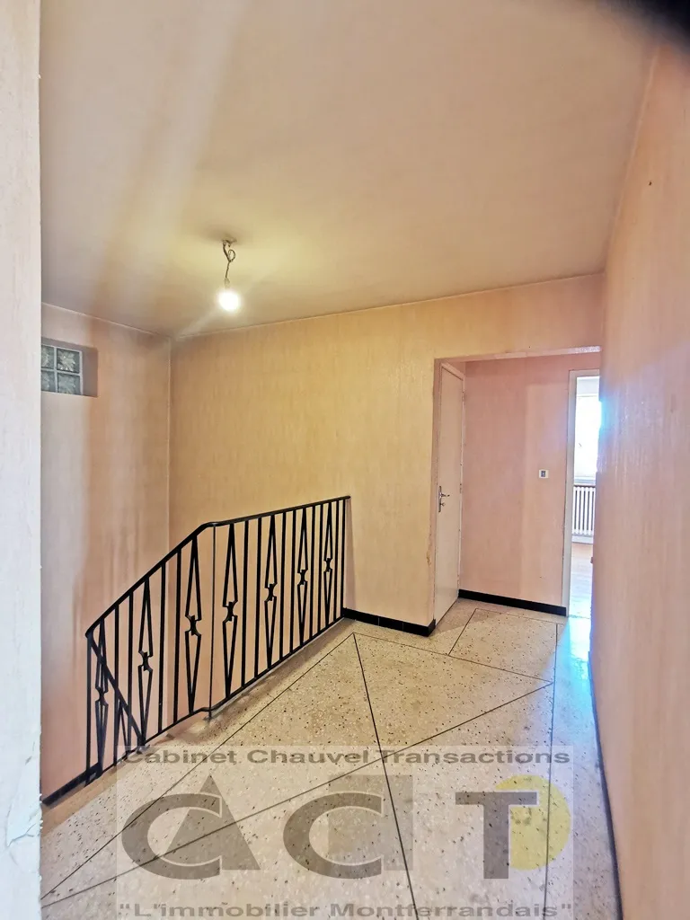 À vendre : Maison de ville à rénover à Clermont-Ferrand 