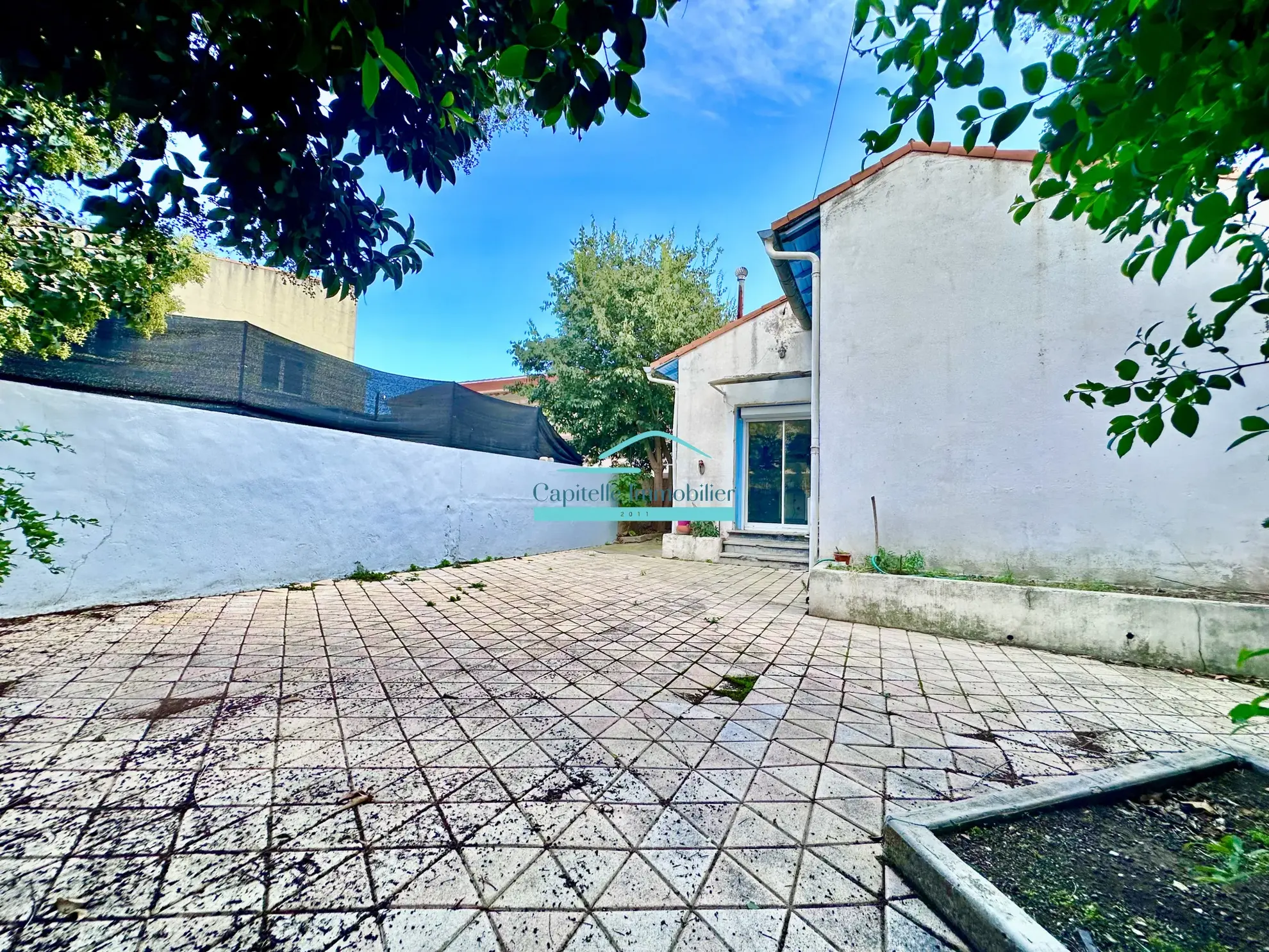 Maison à vendre à Mireval - T3 de plain-pied 70 m2 avec jardin arboré 