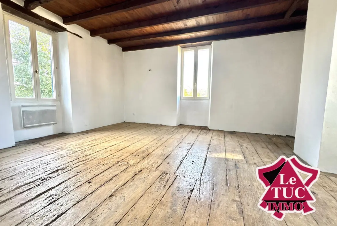 Maison en pierre 3 chambres à vendre à Penne d’Agenais 