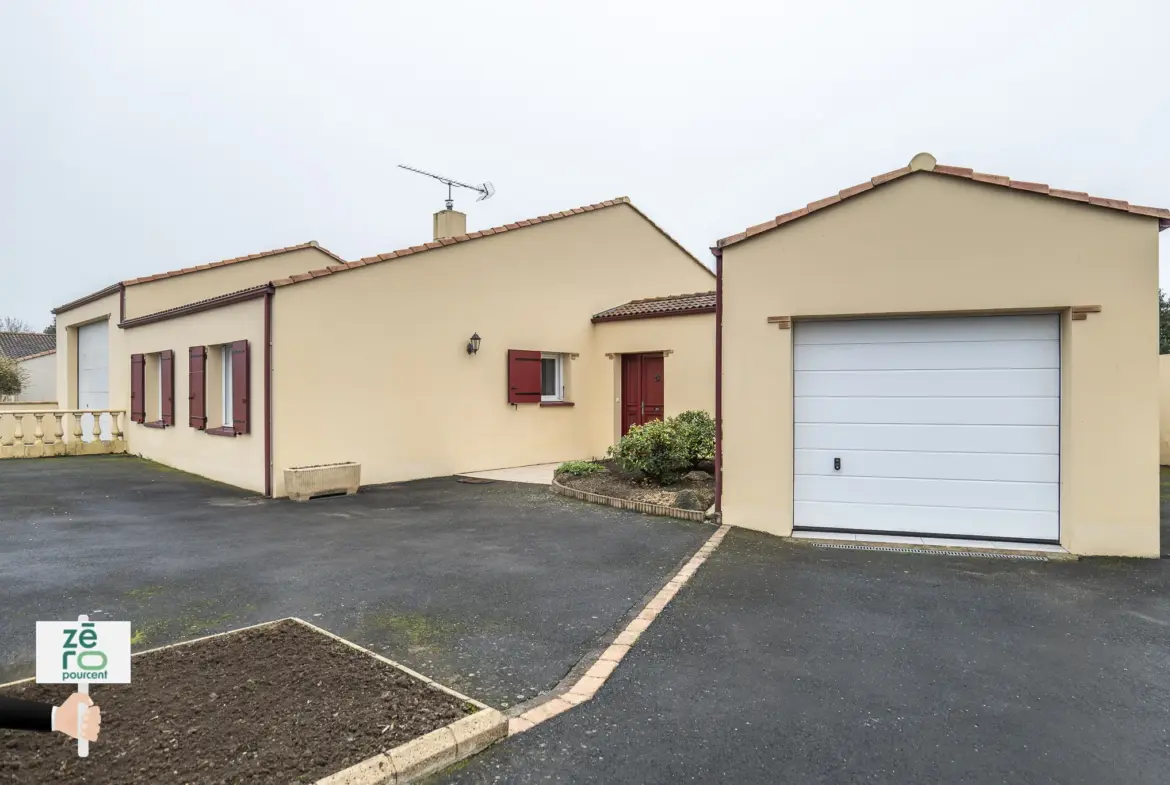 Maison de plain-pied à Treize-Septiers - 3 chambres et 2 garages 