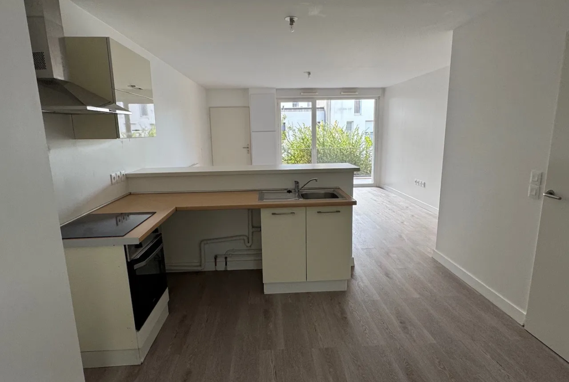 Appartement T3 à vendre à Bordeaux Ginko près du tramway 