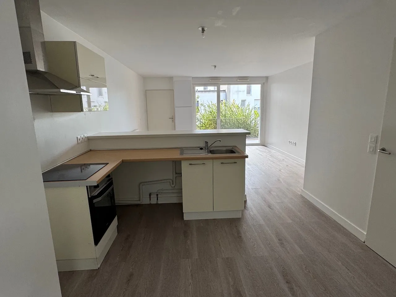 Appartement T3 à vendre à Bordeaux Ginko près du tramway 