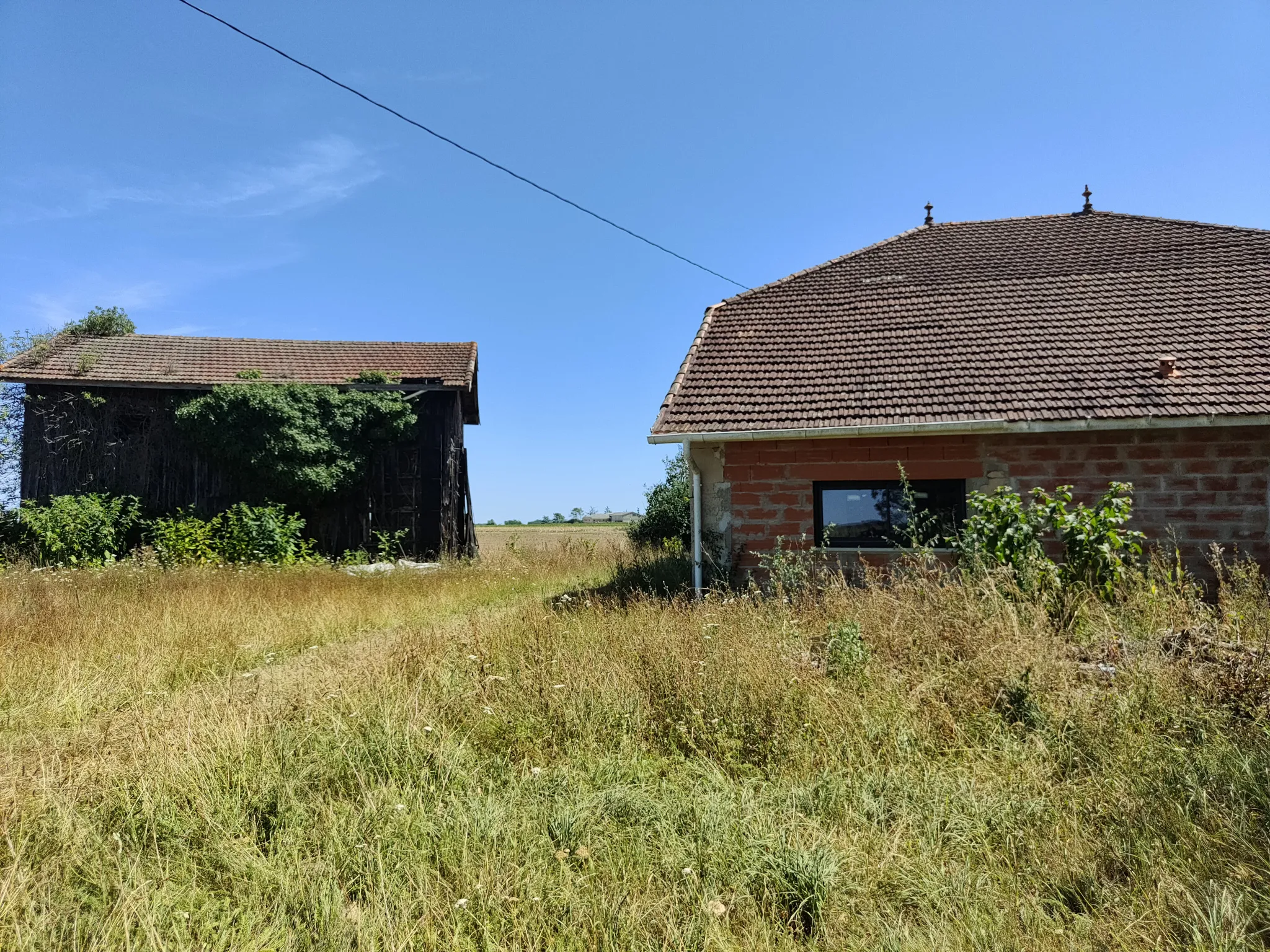 Maison en Pierre à Rénover à 10 Minutes de Langon 