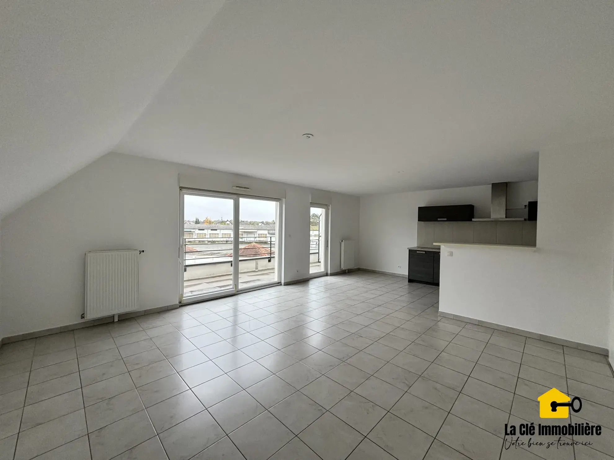 Charmant Appartement F4 à Kembs - 88m² avec Balcon 