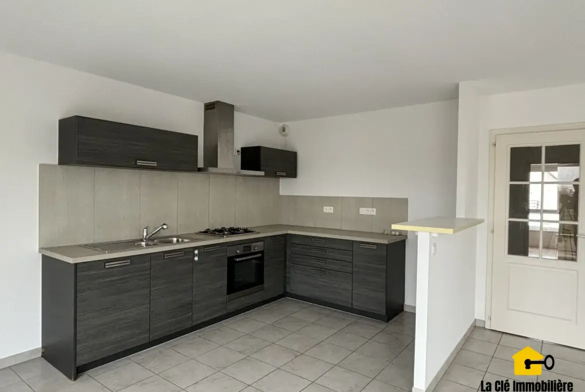 Charmant Appartement F4 à Kembs - 88m² avec Balcon 