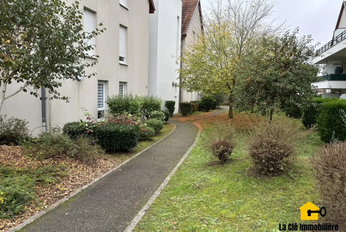 Charmant Appartement F4 à Kembs - 88m² avec Balcon 