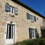 Maison en pierres à rénover à Saint Symphorien