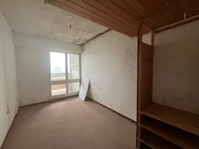 Appartement à réinventer avec vue mer à St Hilaire de Riez 