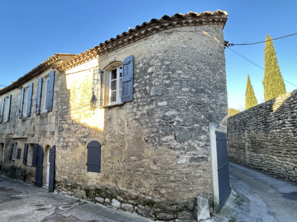 Charmante maison à vendre à Villevieille - 173000 €