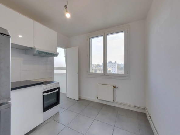 Appartement 4 pièces avec balcon à vendre à Grenoble