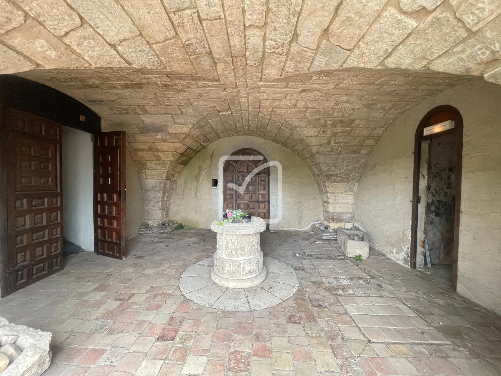 Restaurant à vendre au Bugue avec terrasse et salle de séminaire 