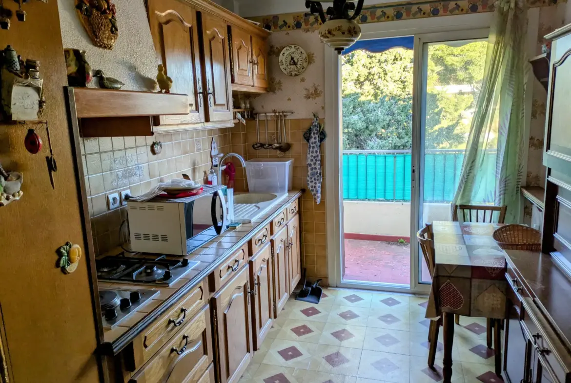 Appartement T4 81m² avec terrasse et garage à Toulon Valbertrand 