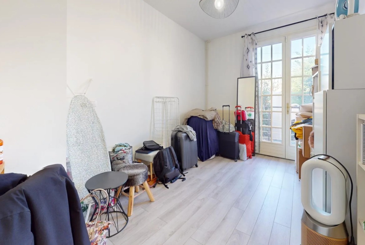 Appartement F4 à Drancy avec Jardin et Terrasse 