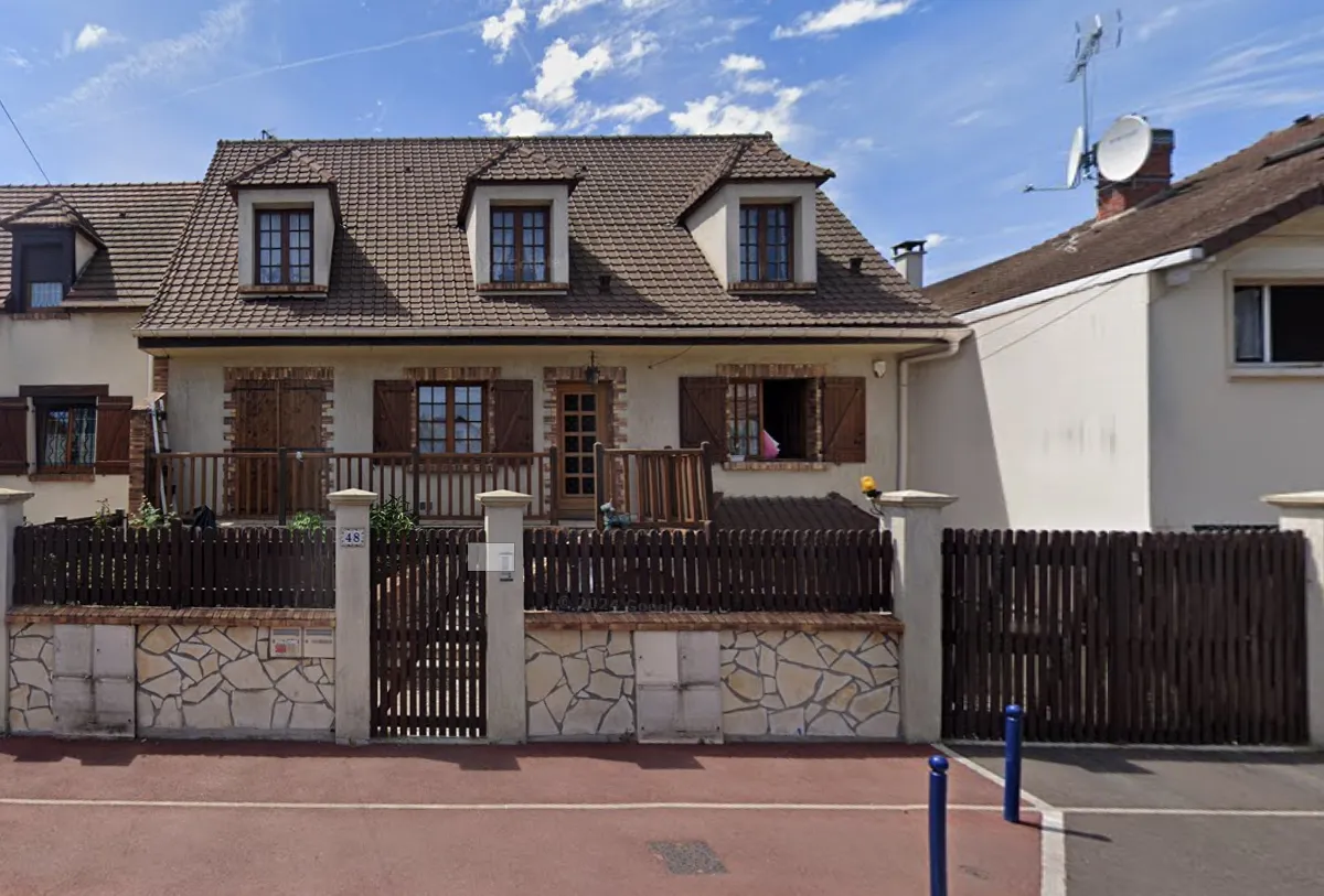 Appartement F4 à Drancy avec Jardin et Terrasse 