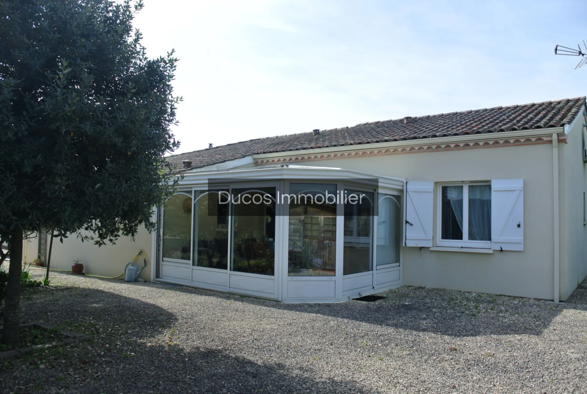 Maison de plain-pied avec jardin à vendre à Marmande 