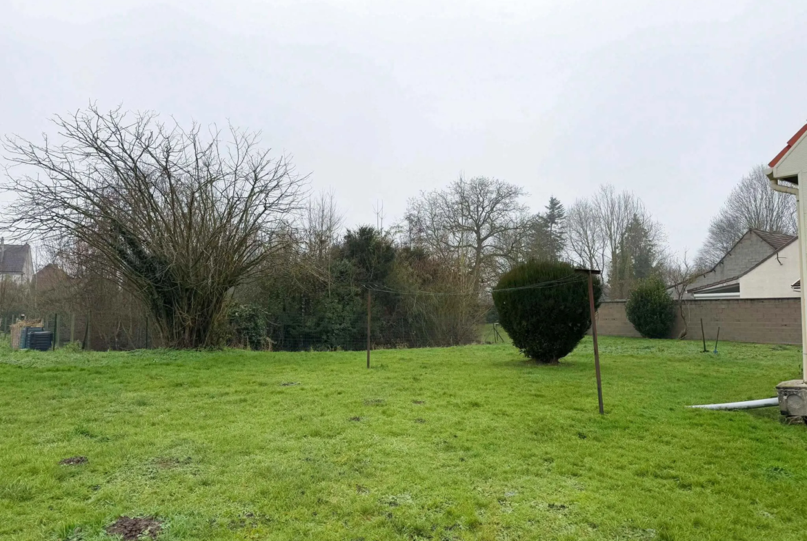 Pavillon individuel de plain-pied avec garage à Domart en Ponthieu 