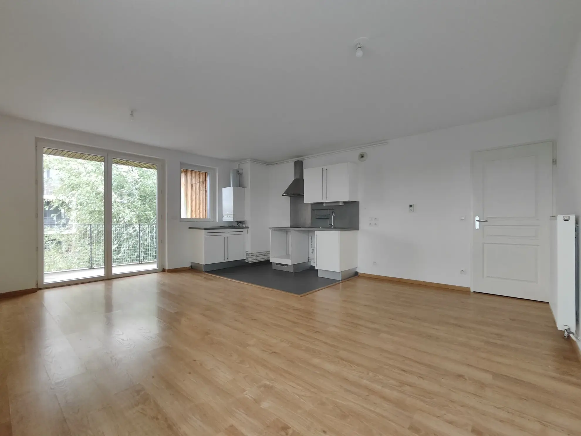 À vendre : Appartement T4 moderne à Lille Moulins avec balcon 