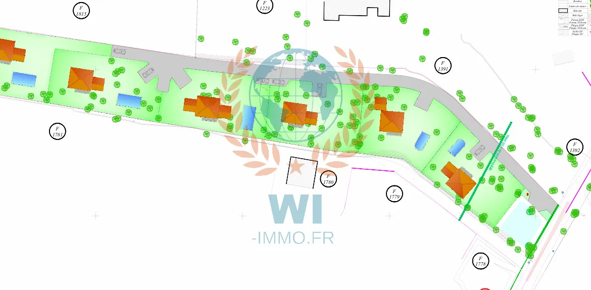 Terrain constructible de 717 m² à Trans en Provence 