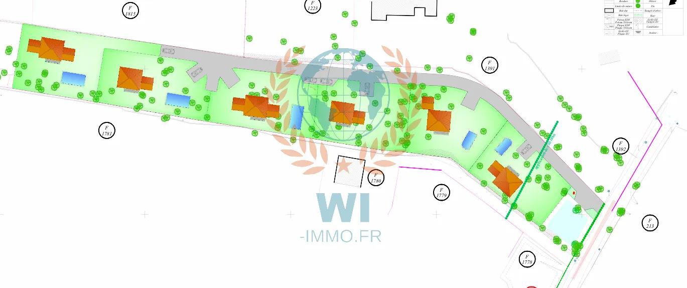 Terrain constructible de 717 m² à Trans en Provence 