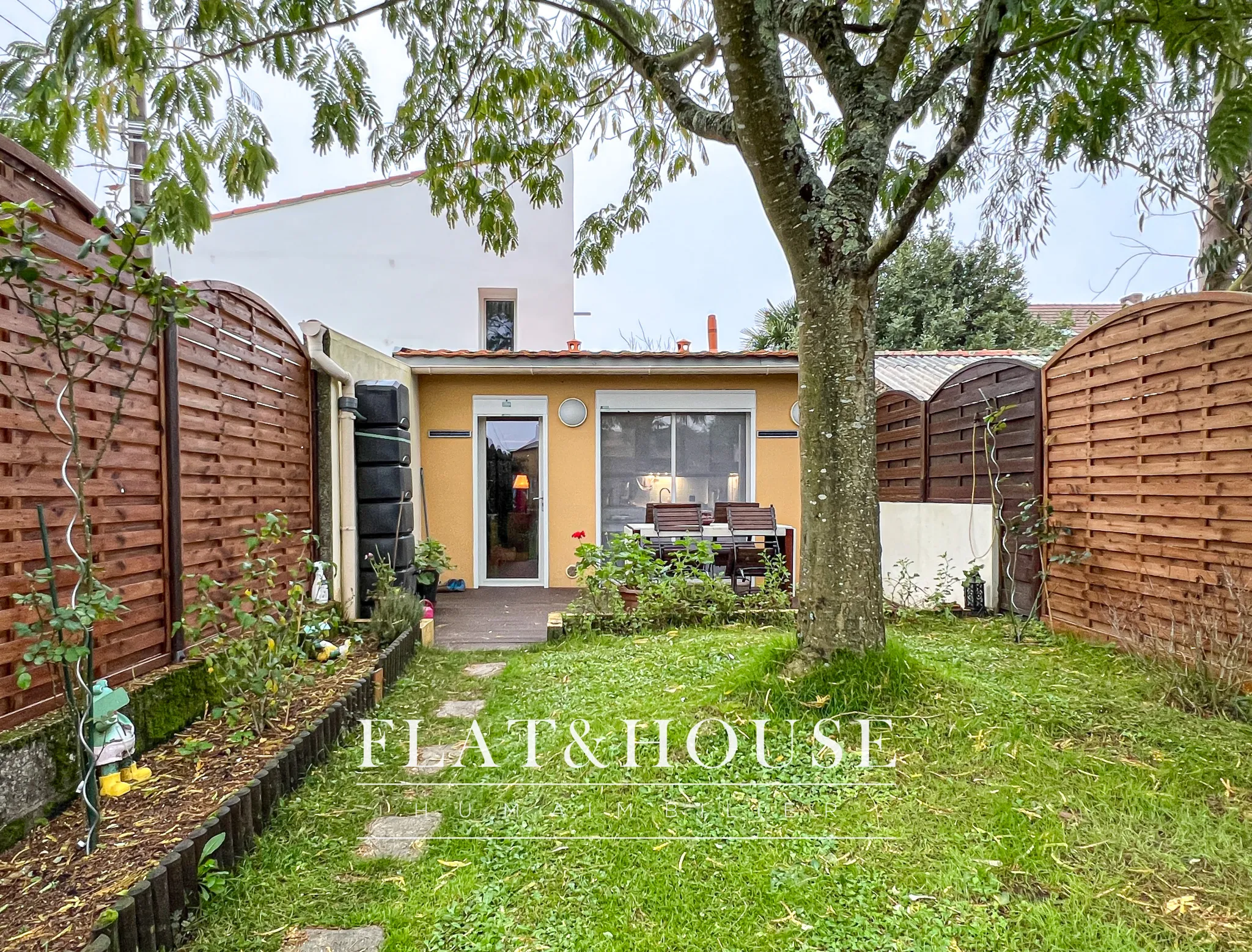 Maison 2/3 chambres avec garage et jardin à La Montagne 