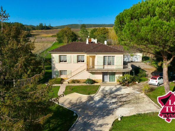 Maison 4 chambres avec double garage et terrain de 5750 m² à Dausse