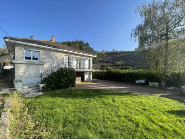 Maison rénovée avec jardin à Cours-la-Ville - 4 chambres