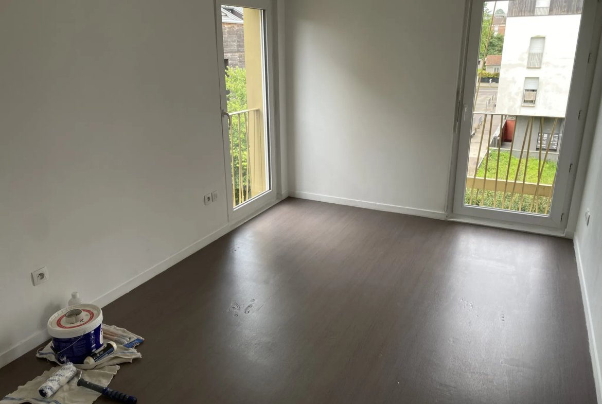 Appartement lumineux T2 à vendre aux Docks de Ris, Ris-Orangis 