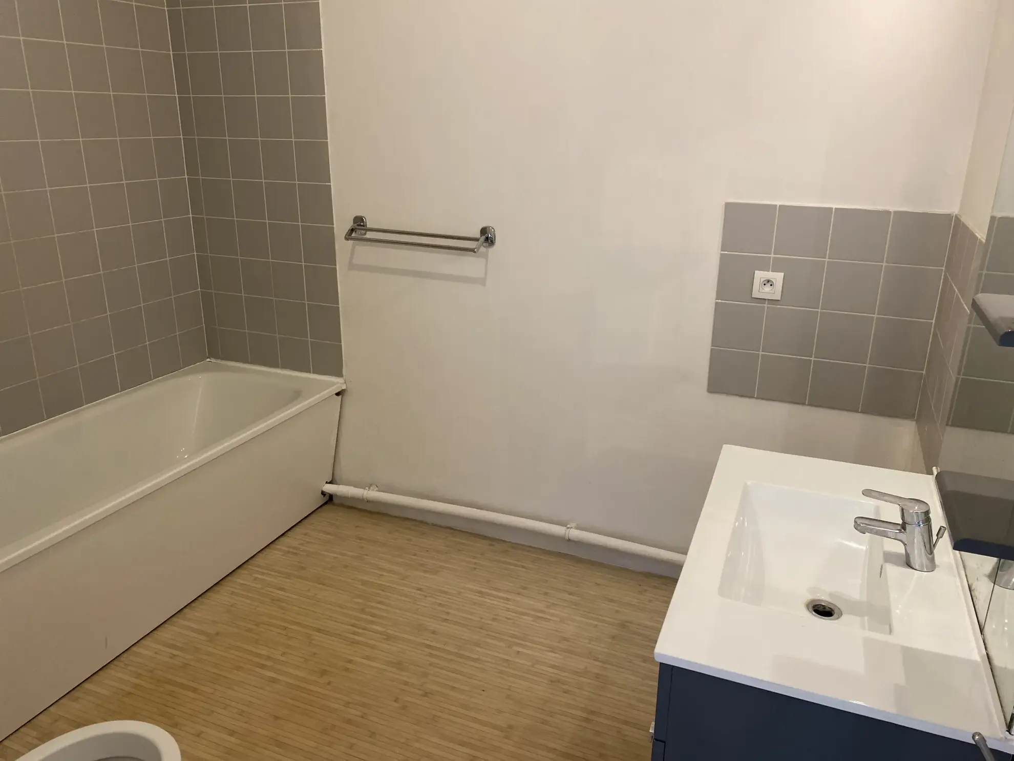 Appartement lumineux T2 à vendre aux Docks de Ris, Ris-Orangis 