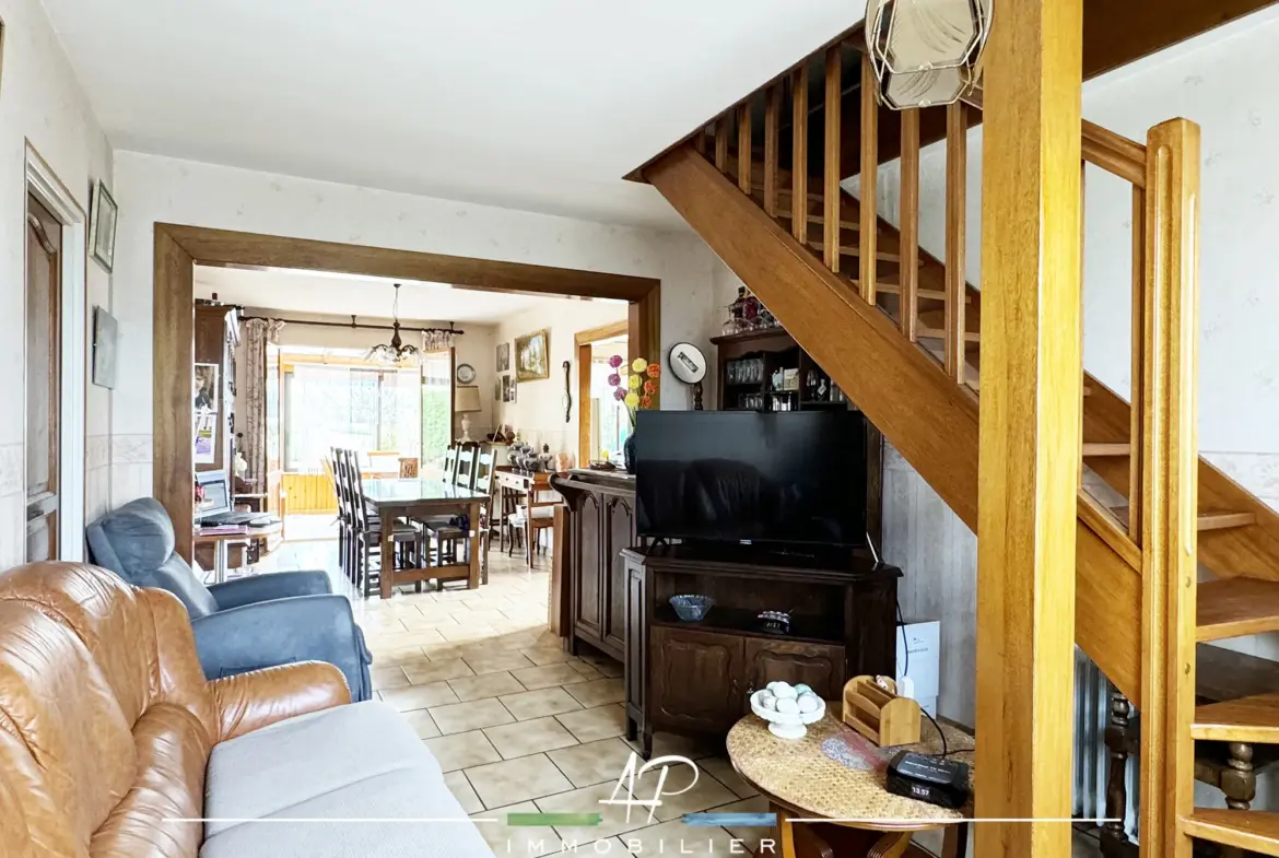 Maison à vendre à Belleneuve - 99 m² sur terrain de 644 m² 