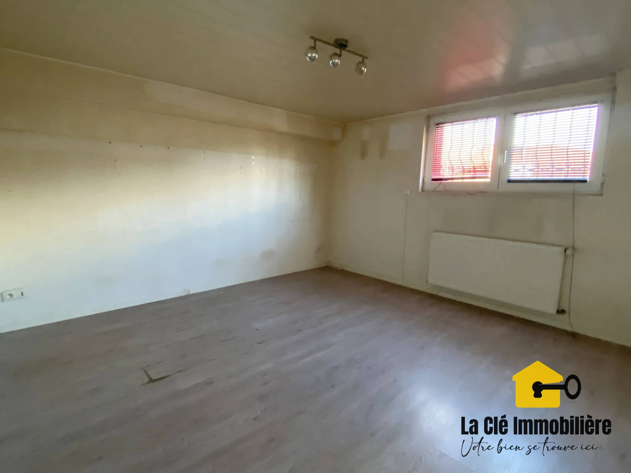 Maison mitoyenne de 107 m² à Jettingen - Grand potentiel de rénovation 