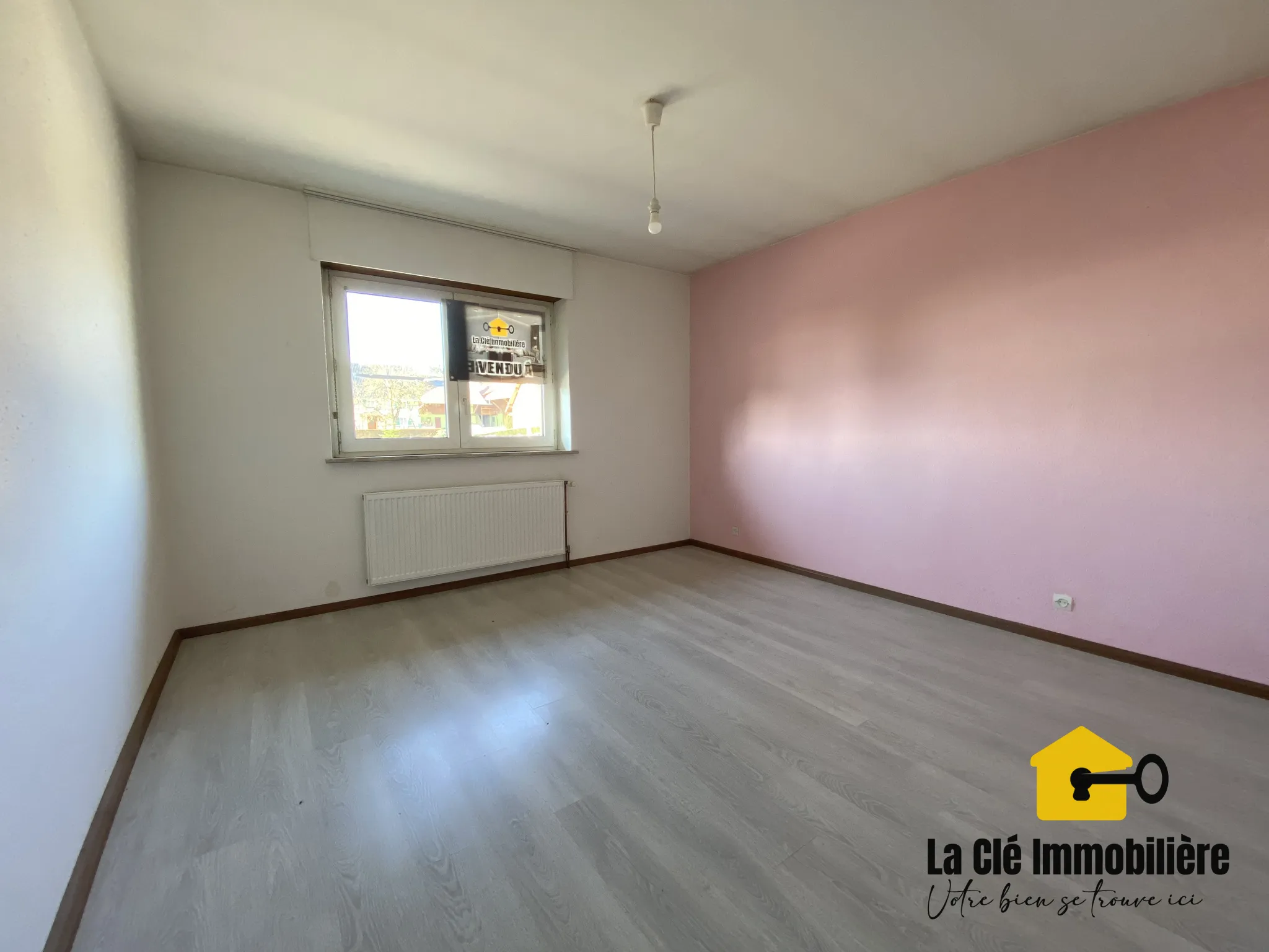 Maison mitoyenne de 107 m² à Jettingen - Grand potentiel de rénovation 