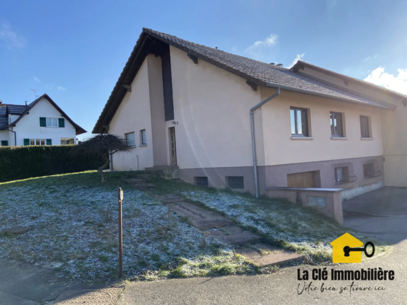 Maison mitoyenne de 107 m² à Jettingen - Grand potentiel de rénovation