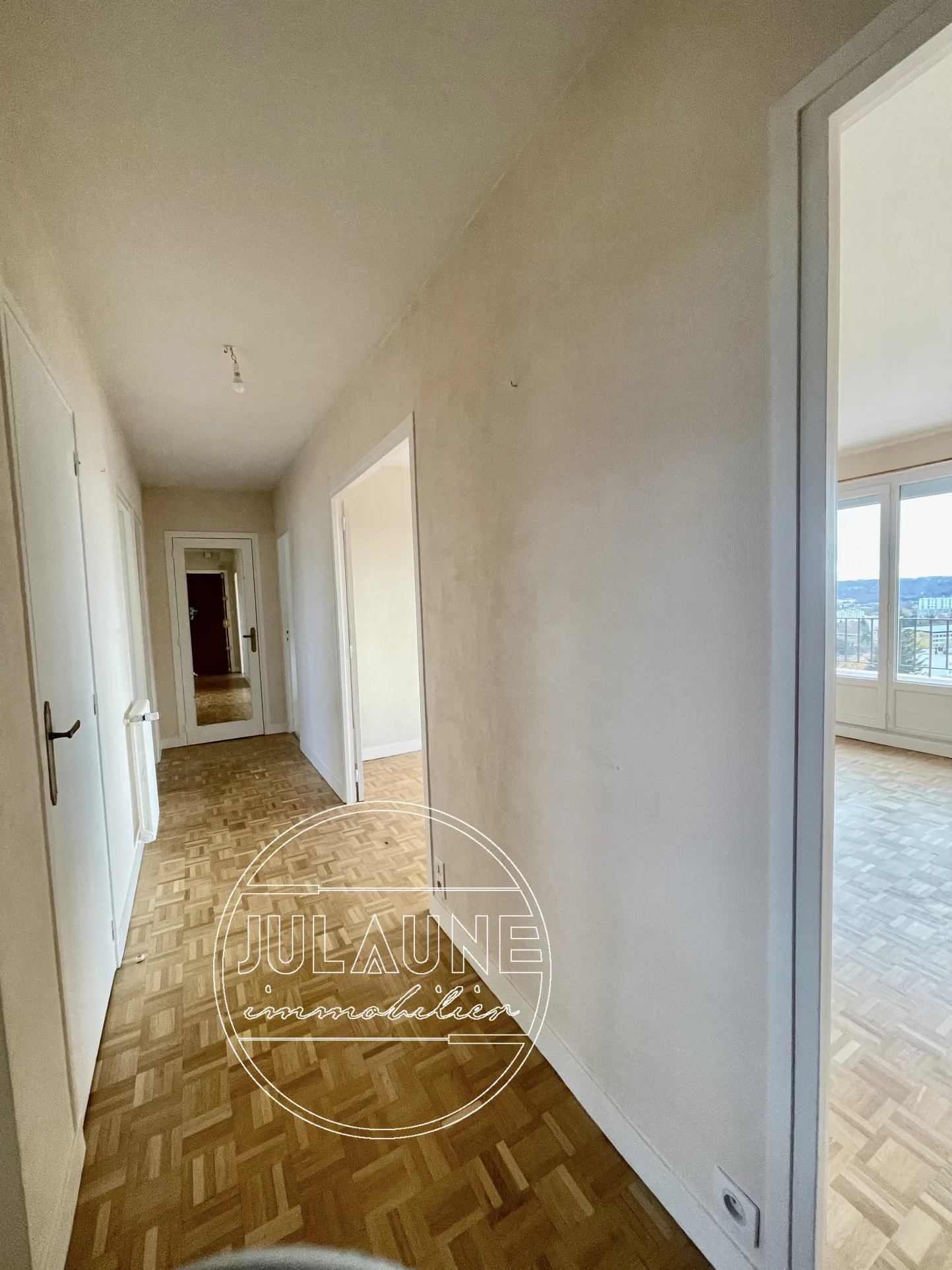 Appartement 4 Pièces avec Terrasse à Limoges - Opportunité à Ne Pas Manquer 