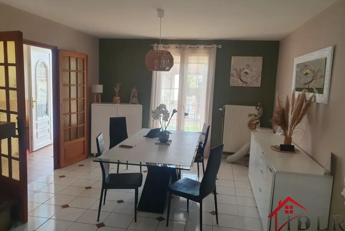 Maison élégante à vendre à St Dizier - 4 chambres avec sous-sol 