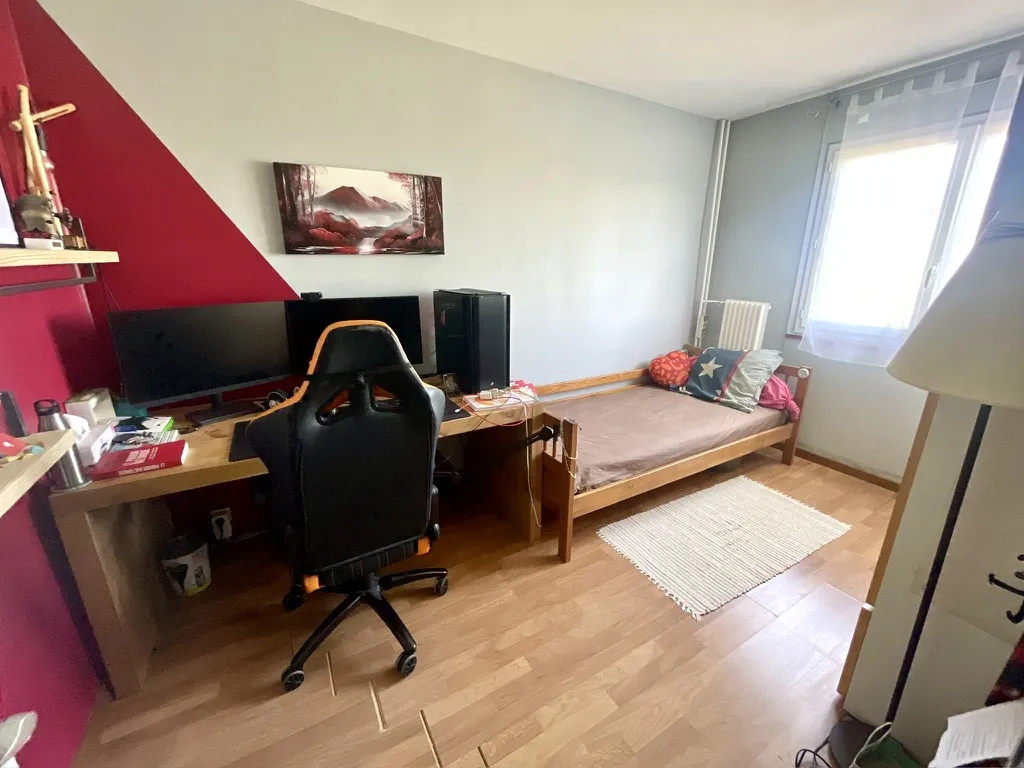 À vendre : Appartement de 84,02 m² à Boissy-Saint-Léger avec 3 chambres 