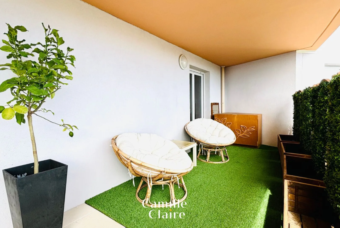 Exclusivité : Appartement T3 Dernier Étage à Fréjus avec Terrasse 