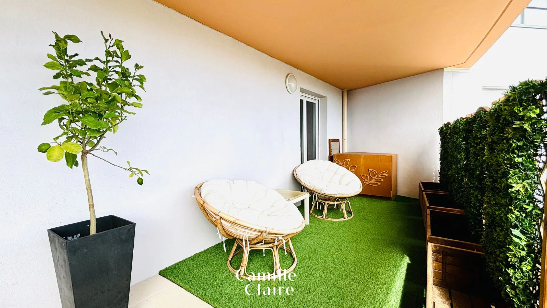 Exclusivité : Appartement T3 Dernier Étage à Fréjus avec Terrasse 