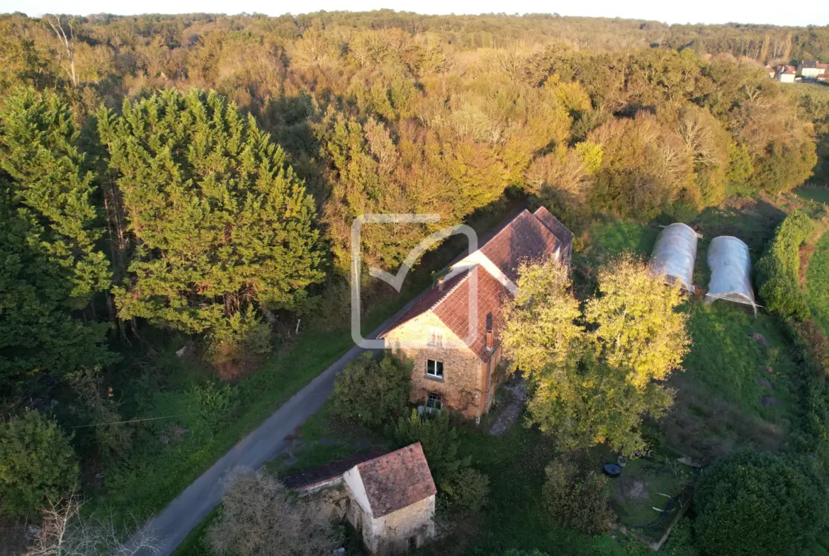 Vente d'un corps de ferme de 15 Ha à Gourdon 