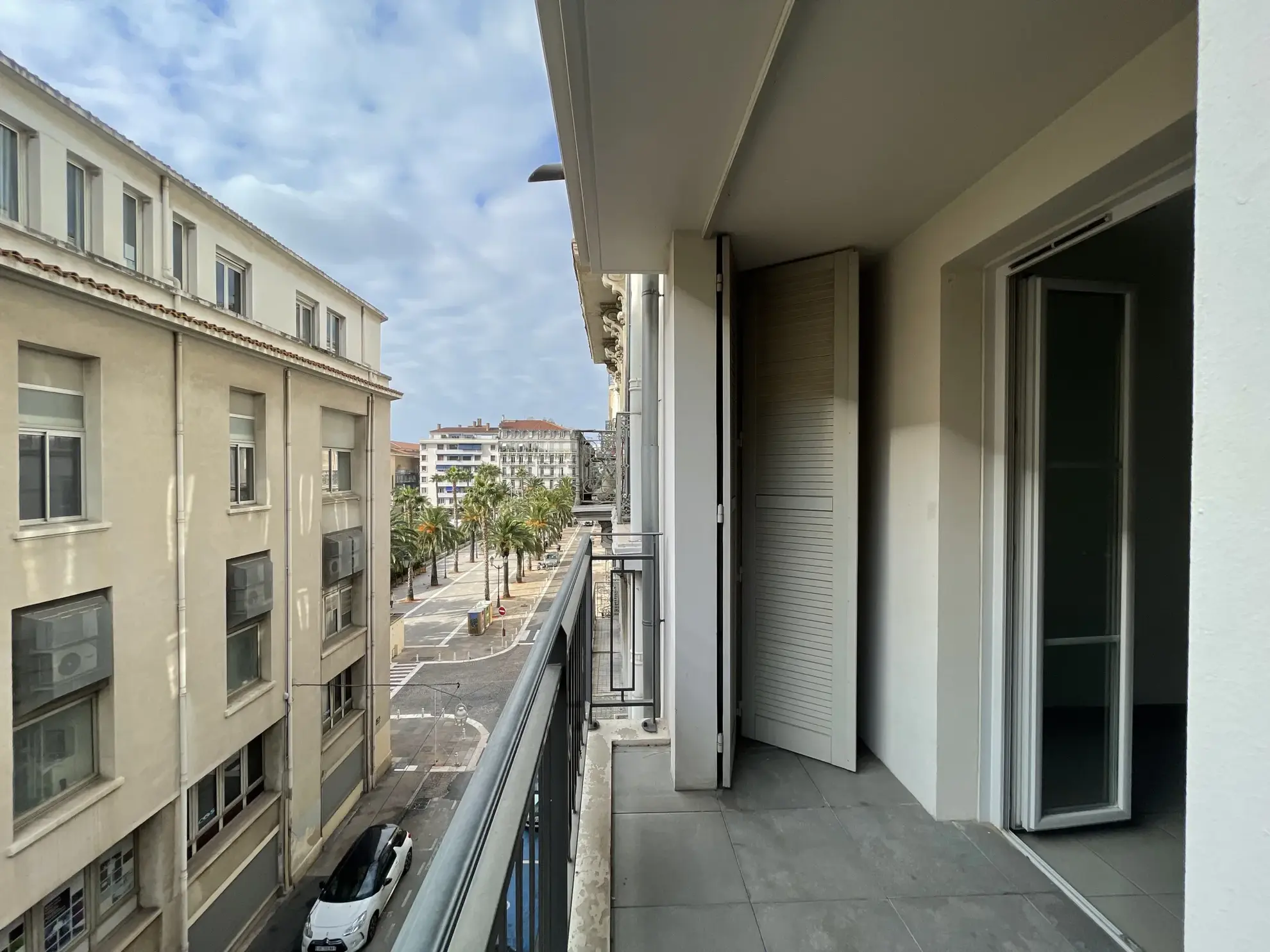 Appartement 2 pièces à vendre à Toulon avec parking 