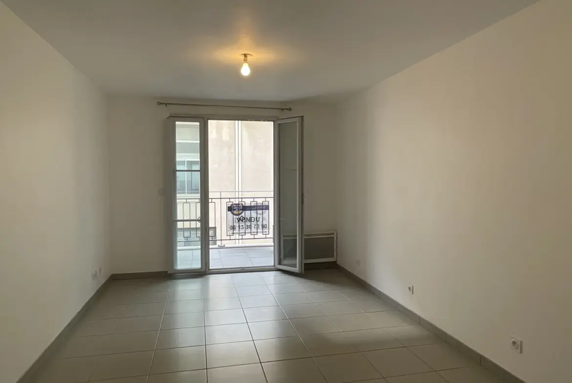 Appartement 2 pièces à vendre à Toulon avec parking 