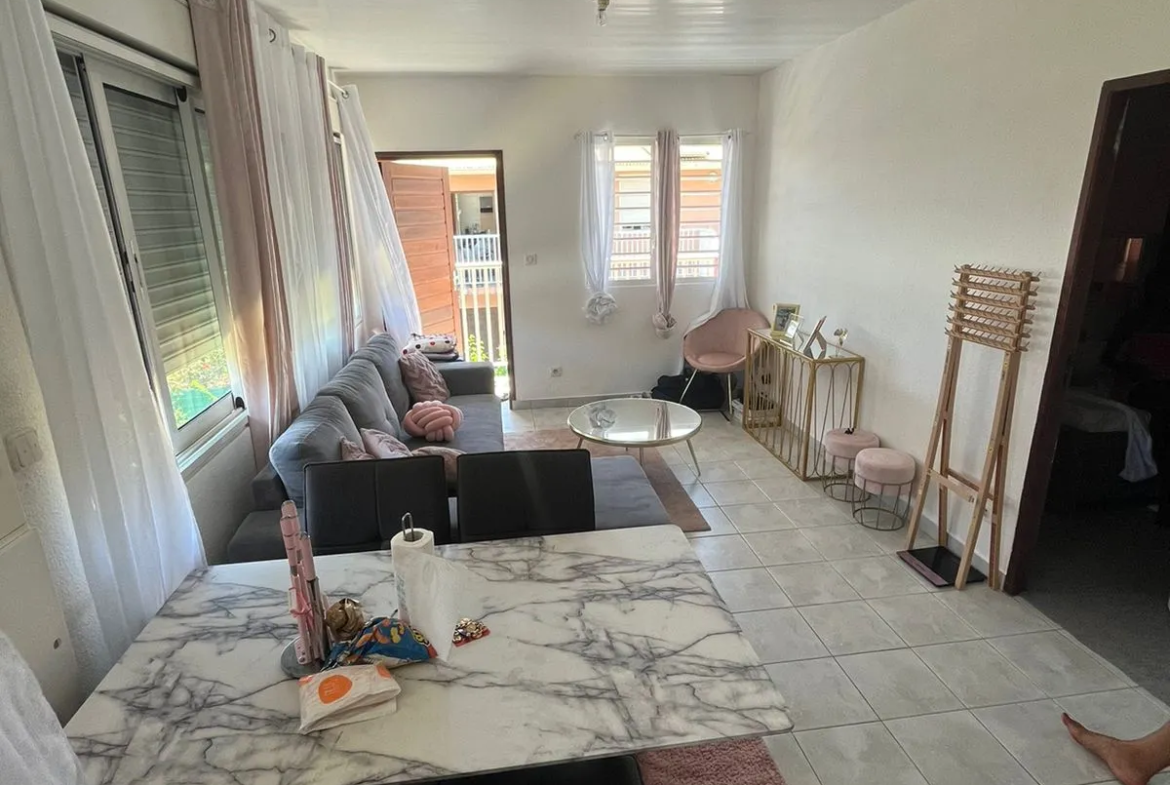 Appartement T2 à Montabo - Investissement à Cayenne 